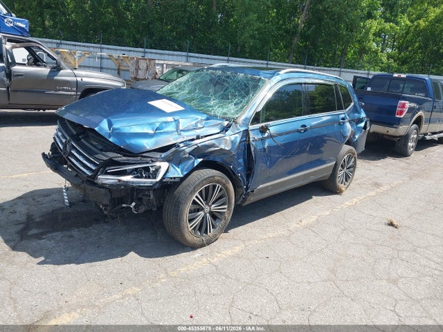 3VV2B7AX8KM016195 Volkswagen Tiguan 2.0t Se/2.0t Sel/2.0t Sel R-line/2.0t Sel R-line Black