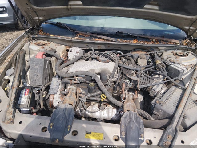 2001 Buick Century Custom მანქანა იყიდება აუქციონზე, vin: 2G4WS52J411176946, აუქციონის ნომერი: 45355696