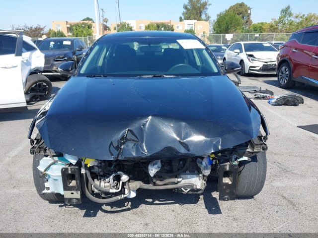 KIA Optima Lx 2018 5XXGT4L33JG272030 Image 13