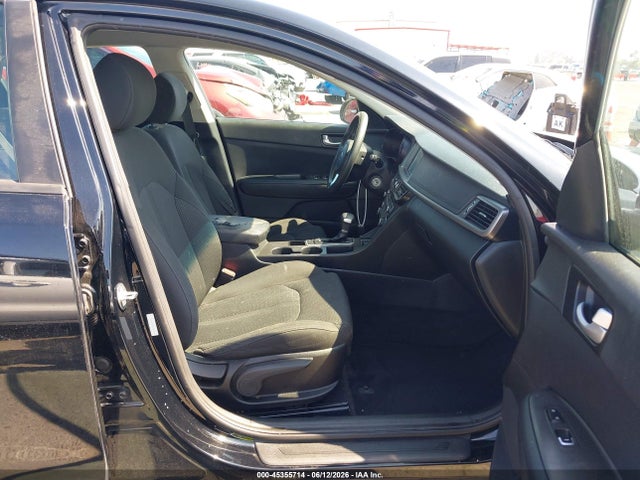 KIA Optima Lx 2018 5XXGT4L33JG272030 Image 5