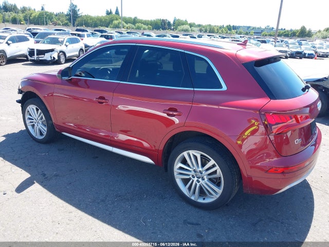 2018 Audi Q5 2.0t Premium/2.0t Tech Premium მანქანა იყიდება აუქციონზე, vin: WA1BNAFY7J2211273, აუქციონის ნომერი: 45355715