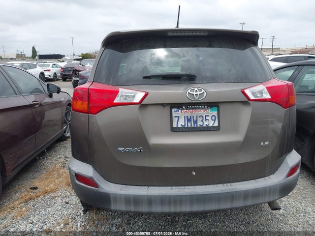 Toyota RAV4 LE 2015 2T3ZFREV4FW156870 Image 16