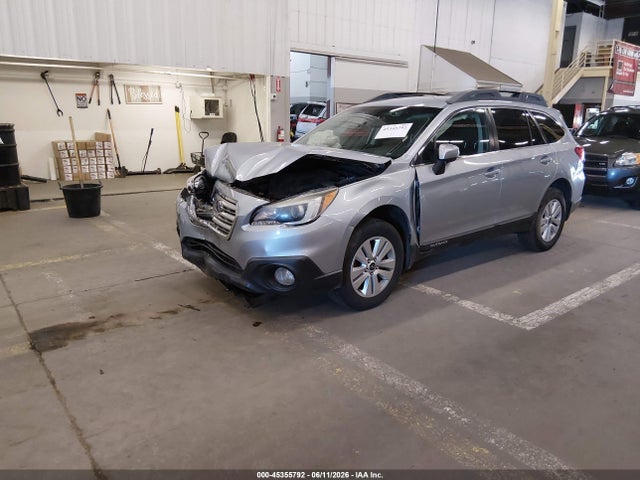Subaru Outback 2.5i Premium 2015 4S4BSAFC5F3314823 Image 2
