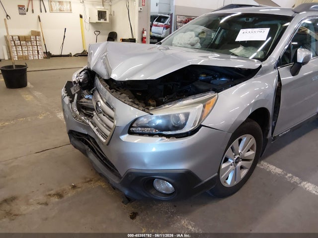 Subaru Outback 2.5i Premium 2015 4S4BSAFC5F3314823 Image 6