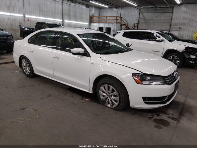 2014 Volkswagen Passat 1.8t Wolfsburg Edition მანქანა იყიდება აუქციონზე, vin: 1VWAT7A3XEC086885, აუქციონის ნომერი: 45355821