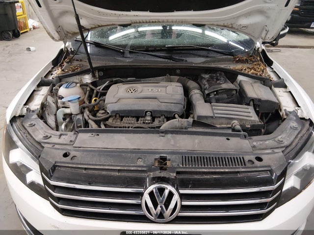 2014 Volkswagen Passat 1.8t Wolfsburg Edition მანქანა იყიდება აუქციონზე, vin: 1VWAT7A3XEC086885, აუქციონის ნომერი: 45355821
