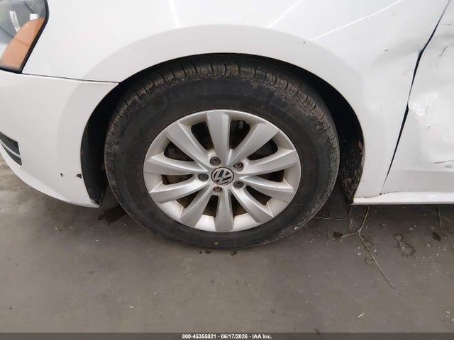 2014 Volkswagen Passat 1.8t Wolfsburg Edition მანქანა იყიდება აუქციონზე, vin: 1VWAT7A3XEC086885, აუქციონის ნომერი: 45355821