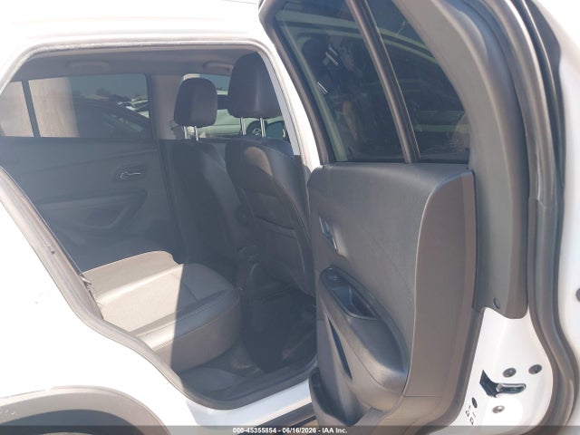 Chevrolet Trax Awd Lt 2022 KL7CJPSM7NB556575 Image 8