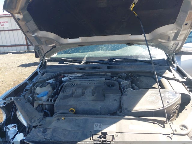 3VW3A7AJ4FM229343 Volkswagen Jetta 2.0l Tdi Sel