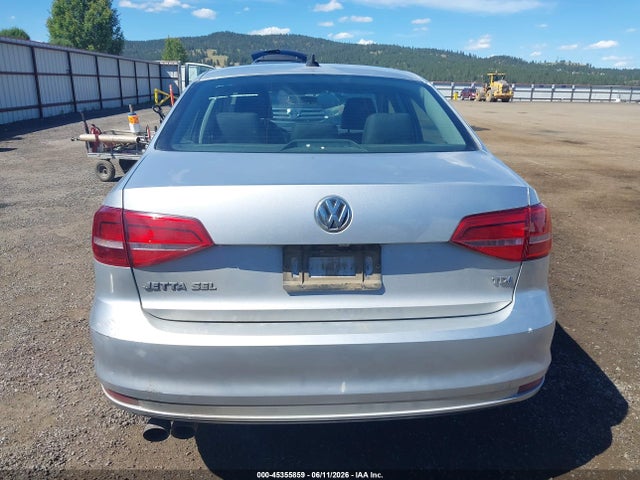 3VW3A7AJ4FM229343 Volkswagen Jetta 2.0l Tdi Sel