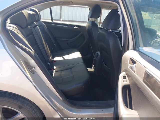 3VW3A7AJ4FM229343 Volkswagen Jetta 2.0l Tdi Sel