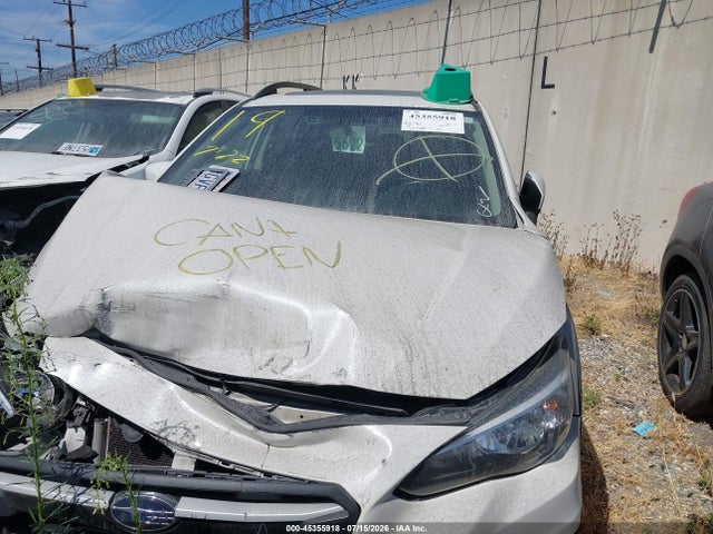 Subaru Crosstrek 2.0i Premium 2019 JF2GTAEC0K8263030 Image 13