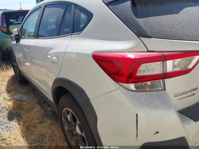 Subaru Crosstrek 2.0i Premium 2019 JF2GTAEC0K8263030 Image 3