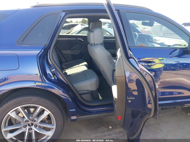 45355939 :رقم المزاد ، WA1EECF33R1107460 vin ، 2024 Audi Q3 Premium Plus 45 Tfsi S Line Quattro Tiptronic مزاد بيع