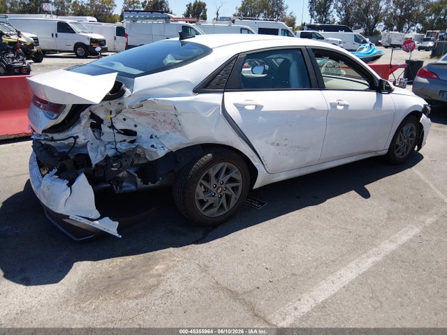 Hyundai ELANTRA SEL 2024 KMHLM4DG8RU777107 Image 4