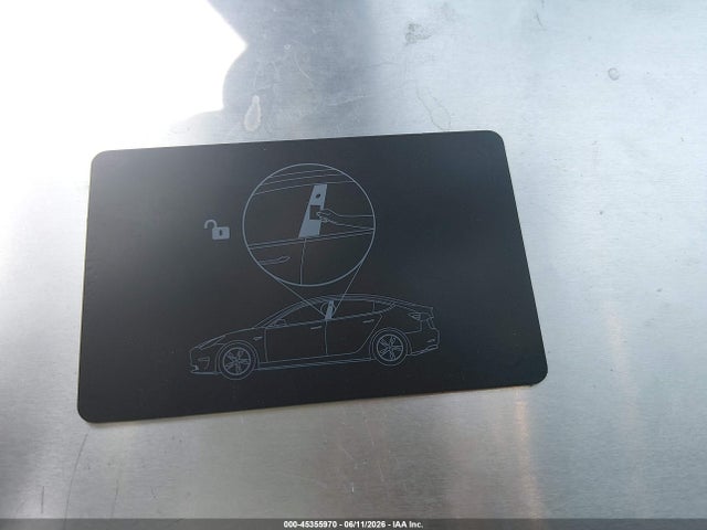 Tesla Model 3 Long Range/mid Range 2018 5YJ3E1EA3JF008473 Image 10