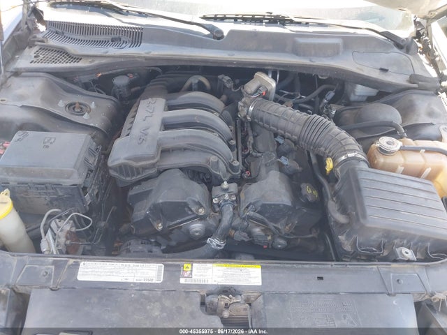 45355975 :رقم المزاد ، 2C3CA4CD4AH185364 vin ، 2010 Chrysler 300 Touring مزاد بيع