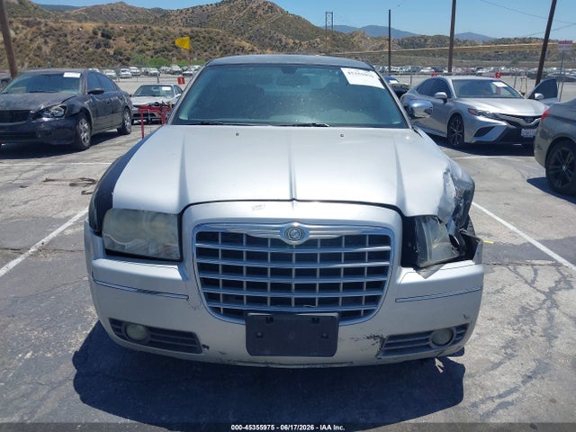 45355975 :رقم المزاد ، 2C3CA4CD4AH185364 vin ، 2010 Chrysler 300 Touring مزاد بيع
