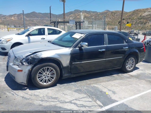 45355975 :رقم المزاد ، 2C3CA4CD4AH185364 vin ، 2010 Chrysler 300 Touring مزاد بيع