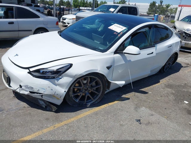 45355976 :رقم المزاد ، 5YJ3E1EB5NF168420 vin ، 2022 Tesla Model 3 Long Range Dual Motor All-wheel Drive مزاد بيع