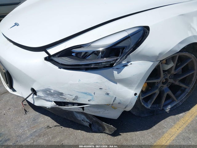 45355976 :رقم المزاد ، 5YJ3E1EB5NF168420 vin ، 2022 Tesla Model 3 Long Range Dual Motor All-wheel Drive مزاد بيع
