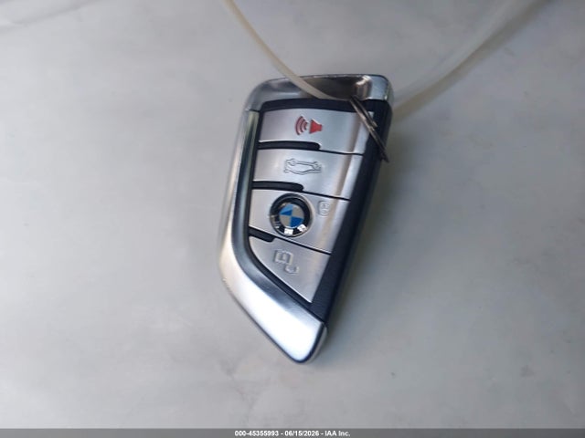 3MW69CW02S8F69706 BMW 330I