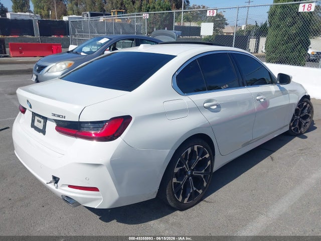 3MW69CW02S8F69706 BMW 330I
