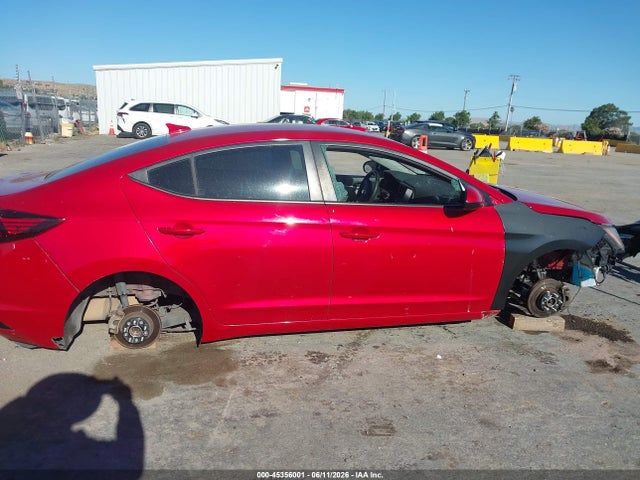 5NPD84LF1LH569819 Hyundai ELANTRA SEL
