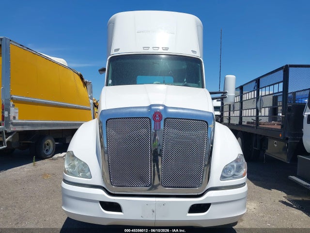 Kenworth T680 2019 1XKYD49X2KJ219560 Image 12