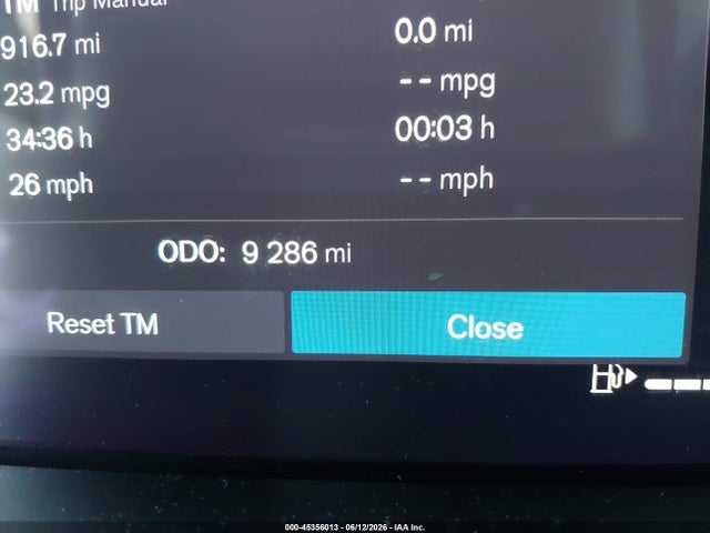 Volvo Xc40 B5 Ultimate Bright Theme 2024 YV4L12UF4R2359600 Image 16