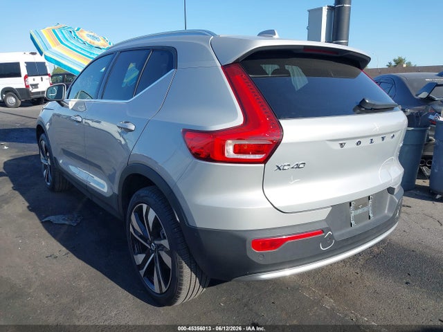 Volvo Xc40 B5 Ultimate Bright Theme 2024 YV4L12UF4R2359600 Image 3