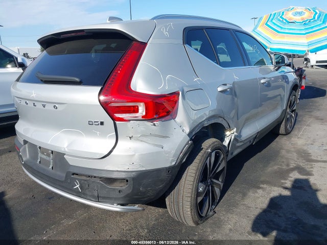 Volvo Xc40 B5 Ultimate Bright Theme 2024 YV4L12UF4R2359600 Image 4