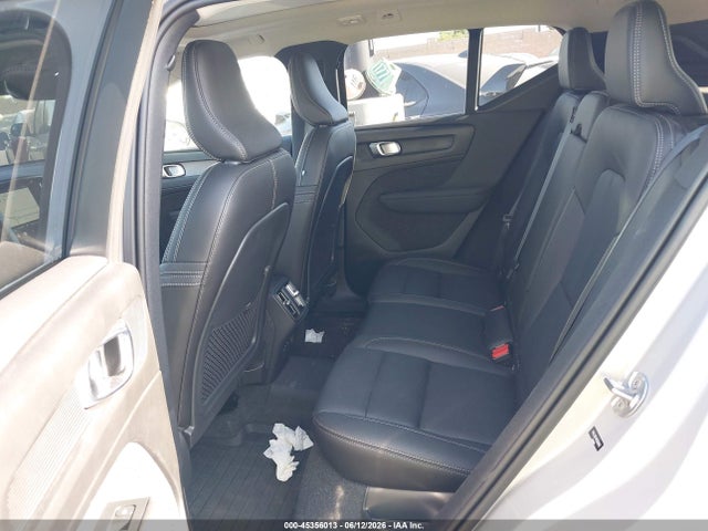 Volvo Xc40 B5 Ultimate Bright Theme 2024 YV4L12UF4R2359600 Image 8