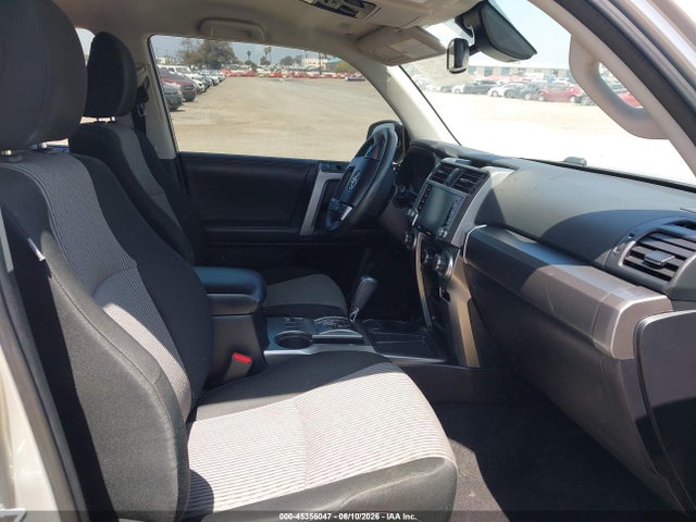 Aukcja sprzedaży 2022 Toyota 4runner Sr5, vin: JTEEU5JR2N5264153, numer aukcji: 45356047