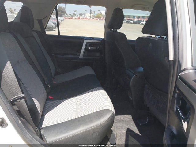 Aukcja sprzedaży 2022 Toyota 4runner Sr5, vin: JTEEU5JR2N5264153, numer aukcji: 45356047
