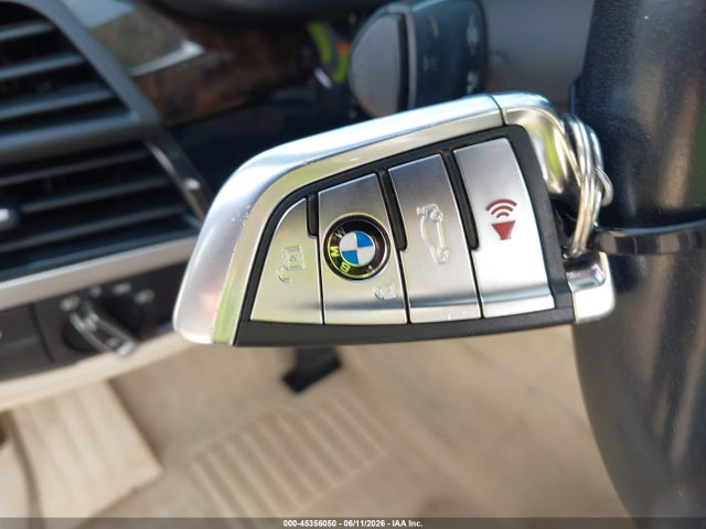 45356050 :رقم المزاد ، 5UXKR0C51F0P12191 vin ، 2015 Bmw X5 Xdrive35i مزاد بيع