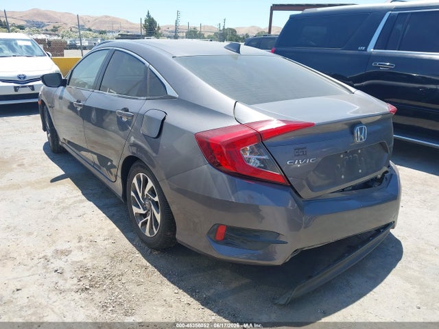 Honda CIVIC EX 2018 2HGFC2F78JH572093 Image 3