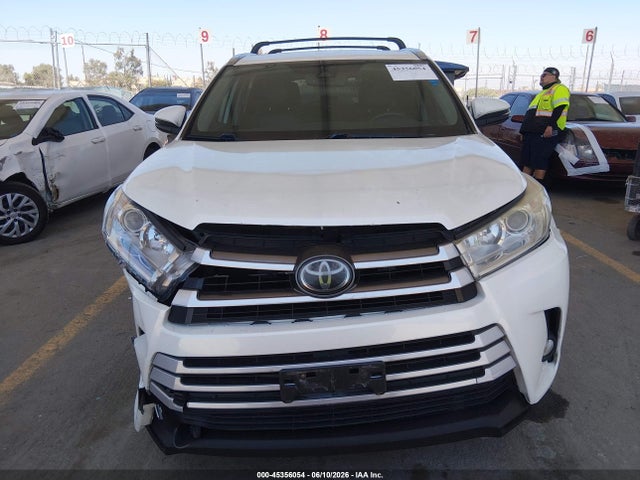 Toyota Highlander Xle 2017 5TDKZRFH8HS511237 Image 14