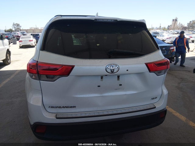 Toyota Highlander Xle 2017 5TDKZRFH8HS511237 Image 18
