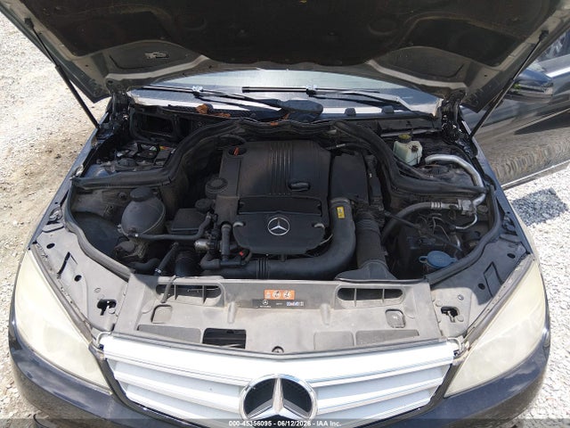 2012 Mercedes-benz C 250 Sport მანქანა იყიდება აუქციონზე, vin: WDDGF4HB5CR196470, აუქციონის ნომერი: 45356095