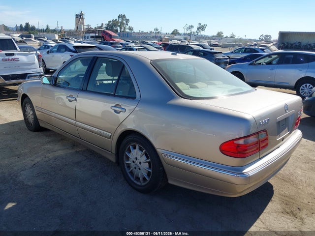 Aukcja sprzedaży 2001 Mercedes-benz E 320, vin: WDBJF65JX1B375065, numer aukcji: 45356131