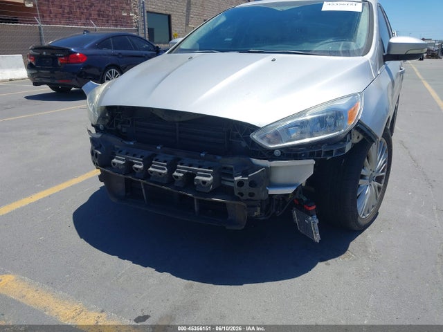 Aukcja sprzedaży 2018 Ford Focus Titanium, vin: 1FADP3J27JL279404, numer aukcji: 45356151