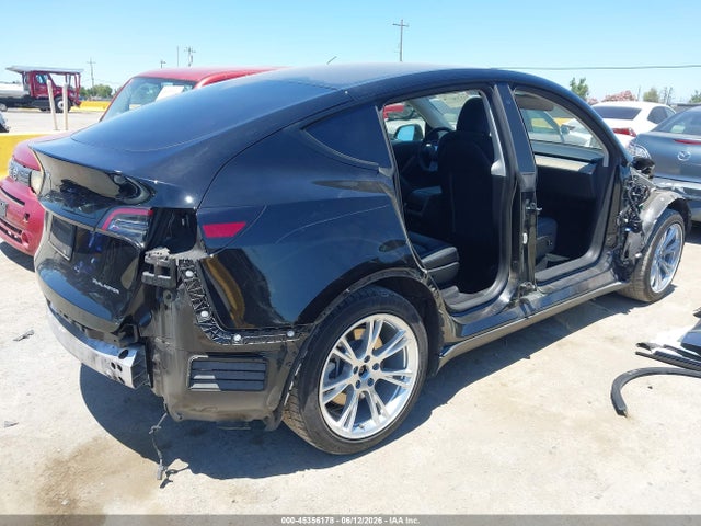 Продажа на аукционе авто 2022 Tesla Model Y Long Range Dual Motor All-wheel Drive, vin: 7SAYGAEE2NF486704, номер лота: 45356178