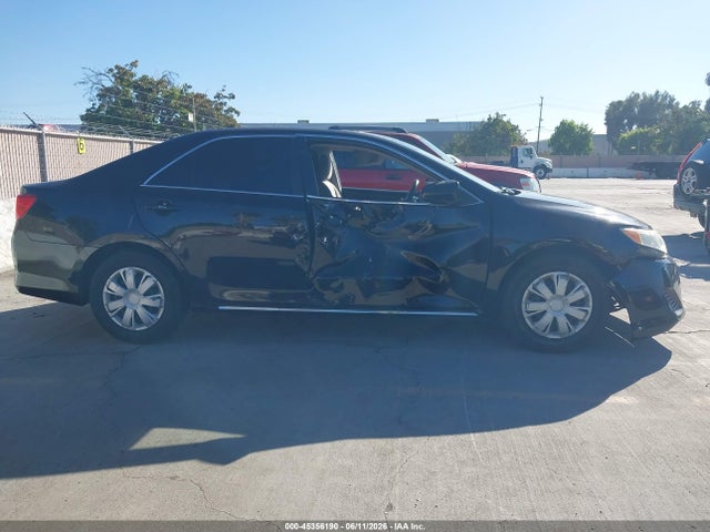 4T4BF1FK2ER351032 Toyota CAMRY LE
