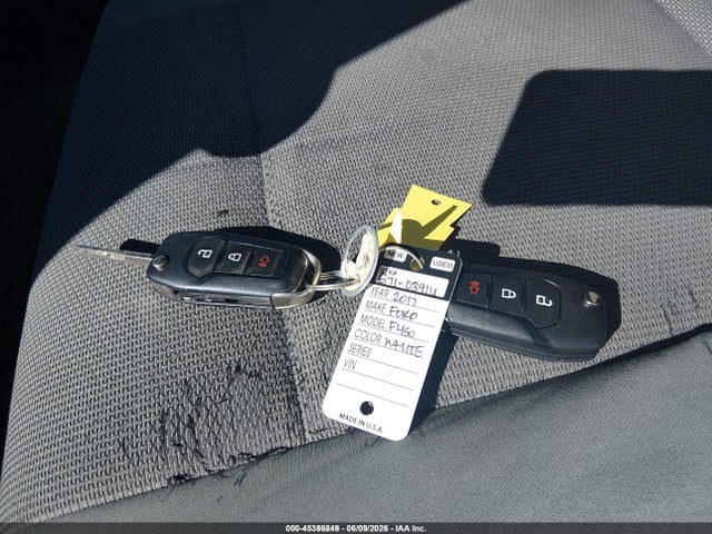 1FT8W4DT3HEE21125 Ford F-450 Xl