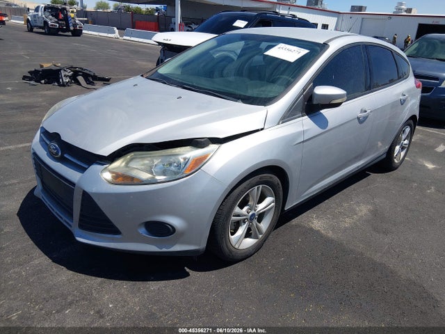 Ford FOCUS SE 2014 1FADP3K23EL156736 Image 2