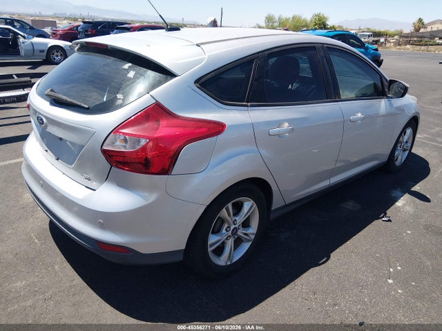 Ford FOCUS SE 2014 1FADP3K23EL156736 Image 4