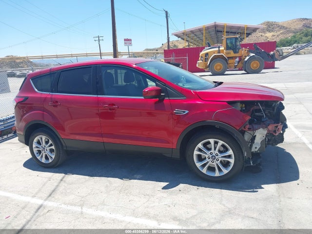 Ford ESCAPE SE 2017 1FMCU0GD2HUC50981 Image 14