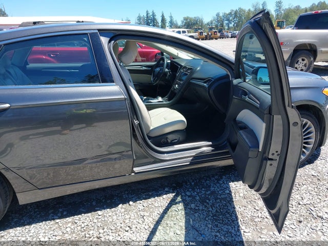 Ford Fusion Hybrid Titanium 2017 3FA6P0RU4HR279935 Image 5