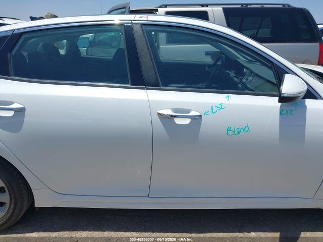 45356307 :رقم المزاد ، 5XXGU4L32GG033123 vin ، 2016 Kia Optima Ex مزاد بيع